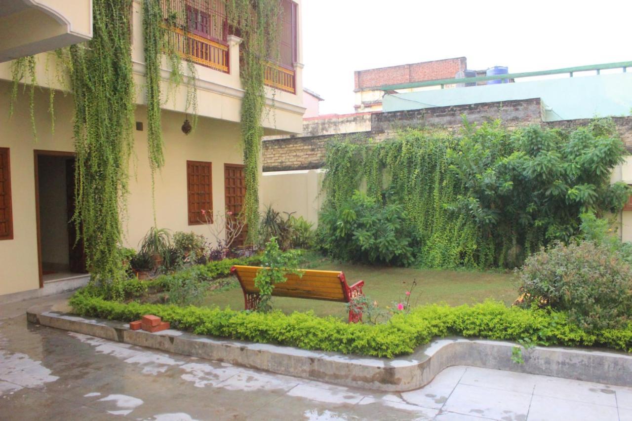 Homestay Varanasi Exterior photo